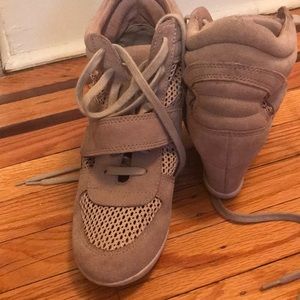 USA High Heel Wedged Sneakers Limited Ed Sz 7